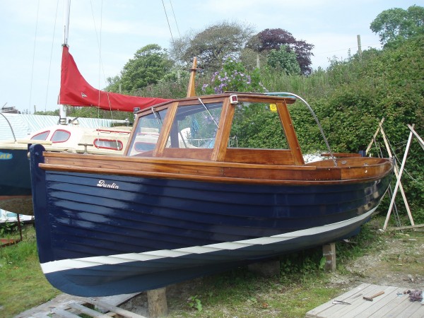 21' plymouth harbour wooden launch for sale