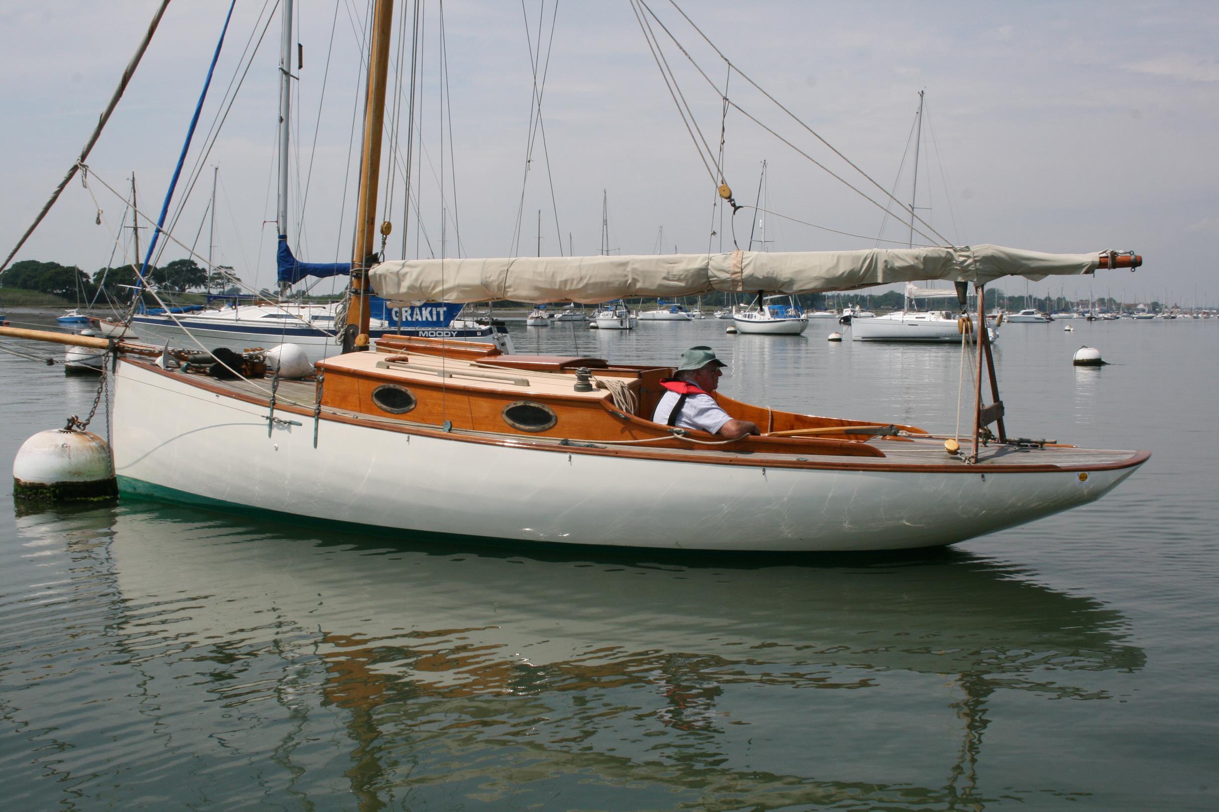 wooden sailboat cutter